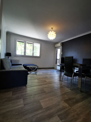  Appartement � vendre 4 pi�ces 74 m�