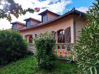  Villa � vendre 8 pi�ces 280 m�