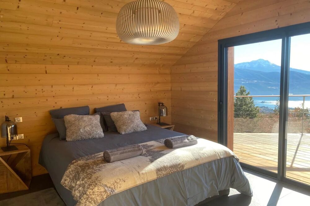 � vendre  Maison Pruni�res (05230)