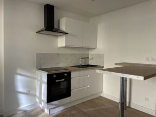  Appartement à louer 2 pièces 34 m²