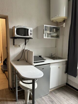  Appartement à louer 1 pièce 13 m²