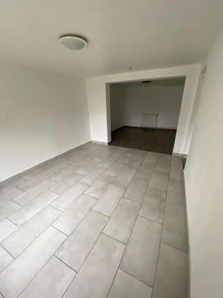  Appartement à louer 2 pièces 52 m²