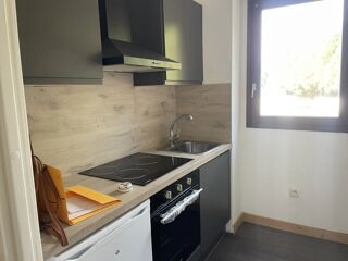  Appartement à louer 2 pièces 45 m²