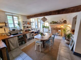 Vente Maison Bel ensemble : maison 4 chambres + cour et jardin + dépendances Dornecy