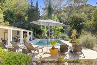  Villa à vendre 10 pièces 226 m²