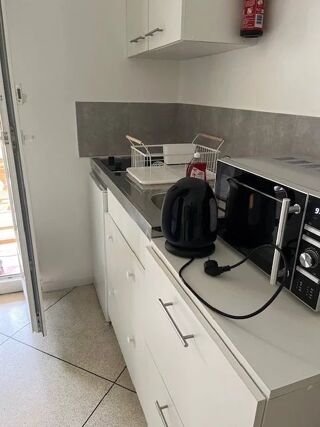  Appartement à louer 1 pièce 35 m²