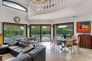  Maison � vendre 7 pi�ces 265 m�