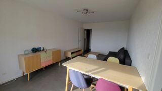  Appartement à louer 3 pièces 66 m²