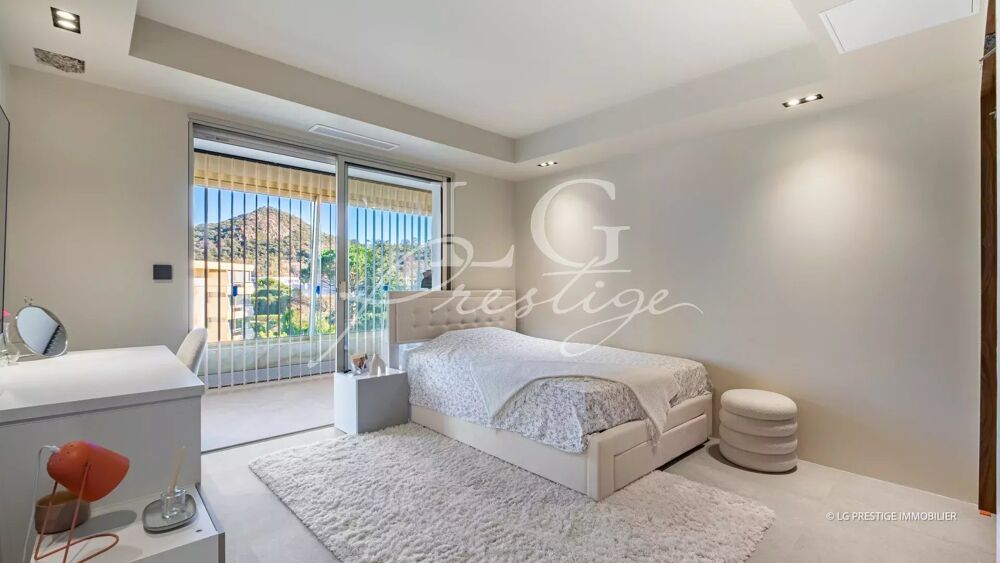 � vendre  Appartement Mandelieu-la-Napoule (06210)