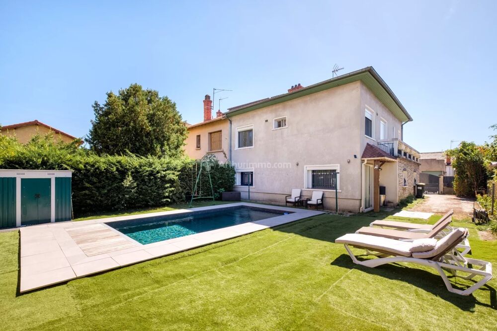 Vente Maison À vendre – Belle maison familiale avec dépendance et piscine – V Villeurbanne