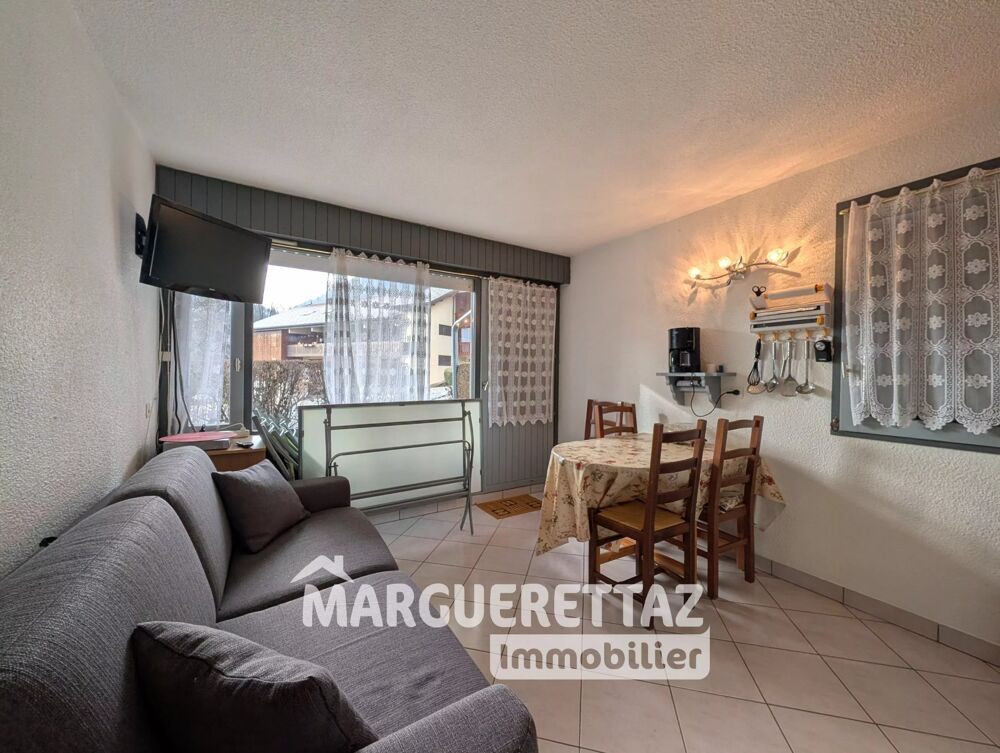 A ONNION STUDIO EN REZ DE JARDIN