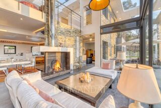  Villa � vendre 7 pi�ces 424 m�