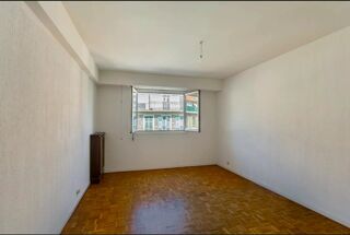 Vente Appartement NICE LE PORT : 3 Pièces traversant Nice
