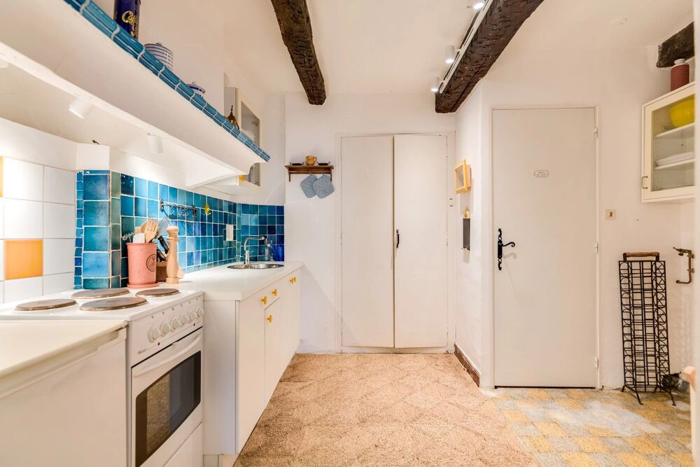 Beaucoup de charme pour cette superbe maison de village au centr