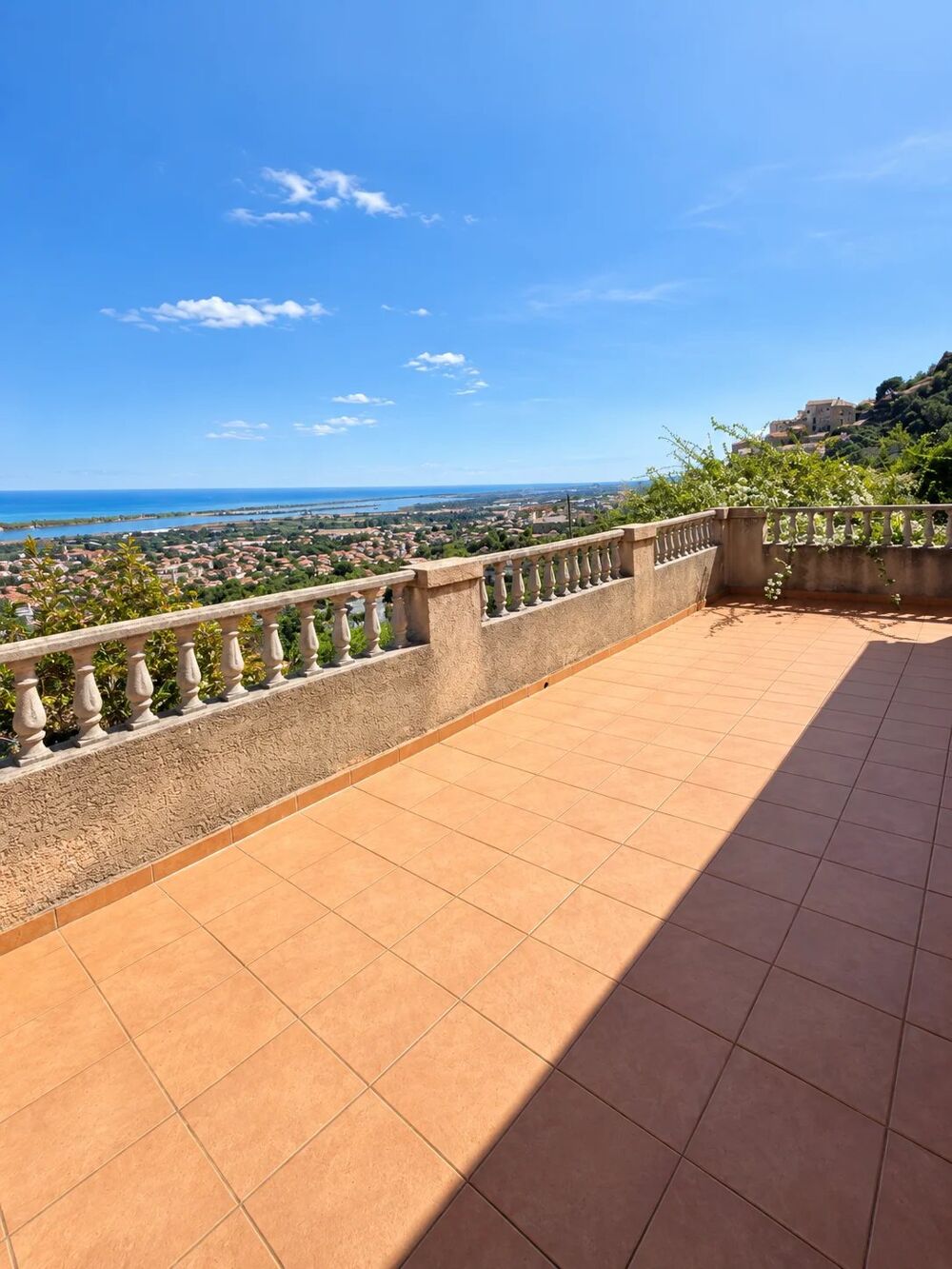 Vente Maison Villa avec piscine et vue panoramique sur la mer – Biguglia Biguglia