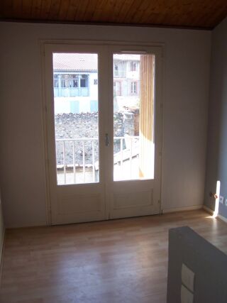  Appartement à louer 1 pièce 14 m²
