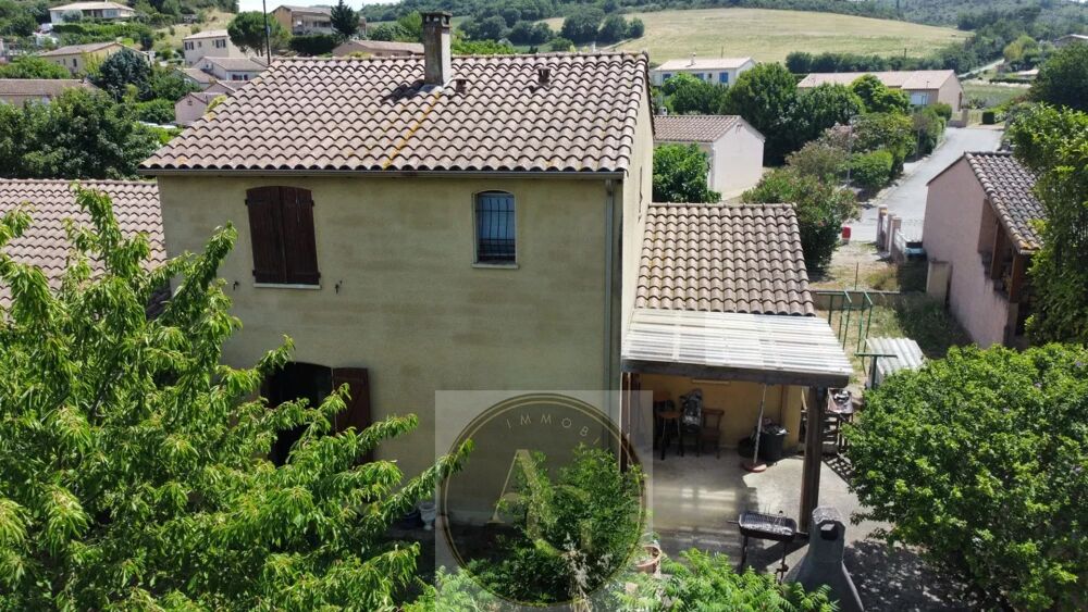 Maison T4 111m² avec garage sur 862m² de terrain