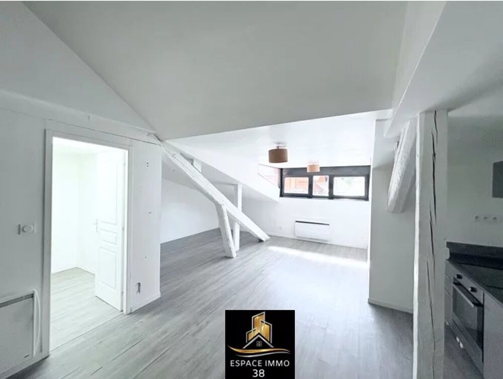 Appartement duplex  Dernier étage  67 m² - Centre ville Monest