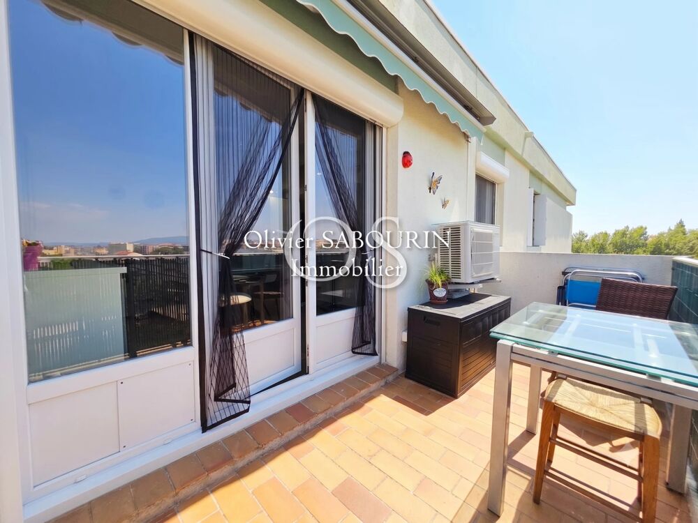 T3  DERNIER ÉTAGE AVEC TERRASSE, VUE DÉGAGÉE, À 600 M DES PLAGE