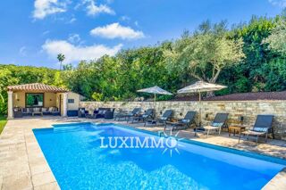  Maison  vendre 8 pices 300 m