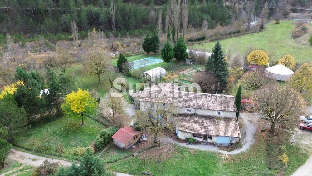 � vendre  Maison Saint-Benoit-en-Diois (26340)