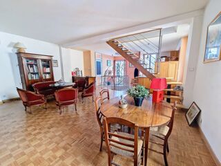  Maison à vendre 6 pièces 197 m²