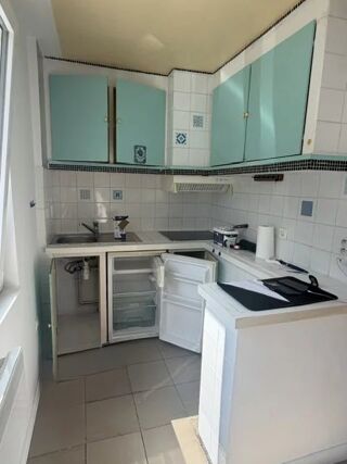  Appartement à louer 2 pièces 50 m²