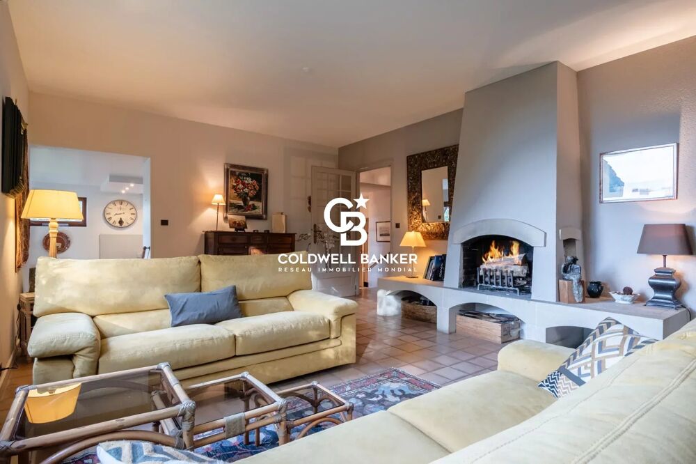 � vendre  Villa V�traz-Monthoux (74100)