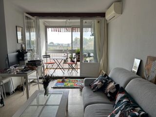  Appartement � vendre 5 pi�ces 64 m�