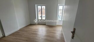  Appartement � louer 3 pi�ces 77 m�