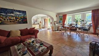  Maison � vendre 15 + pi�ces 523 m�