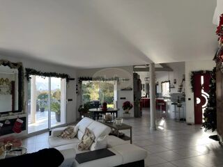  Maison à vendre 7 pièces 155 m²