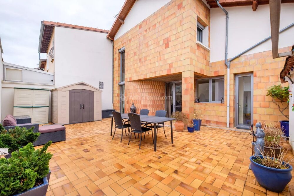 Vente Maison Villeurbanne Cusset – Superbe maison d'architecte de 147 m² avec Villeurbanne