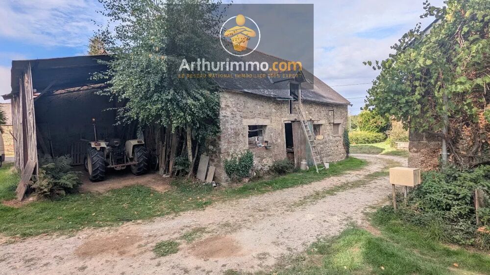 FORGES DE LANOUEE ancienne FERME AVEC TERRAIN 1,30 HA