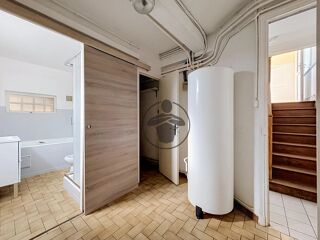  Appartement à louer 3 pièces 56 m²
