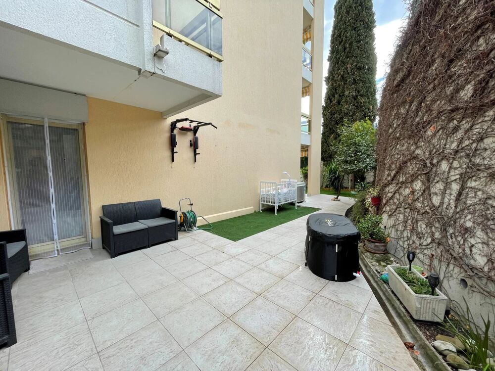 3 PIECES BAS FABRON