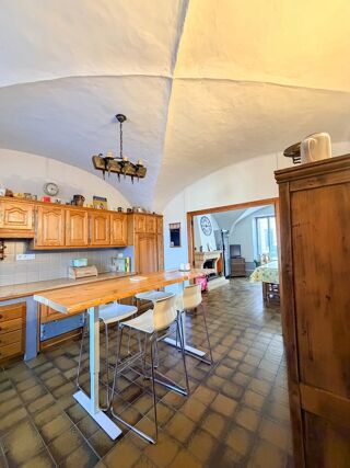  Maison à vendre 8 pièces 196 m²