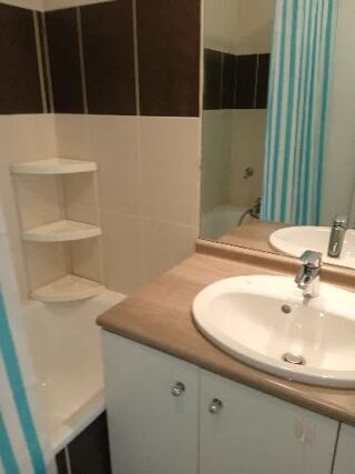 Location Appartement APPARTEMENT F2 AVEC TERRASSE ET PARKING COLOMIERS Colomiers