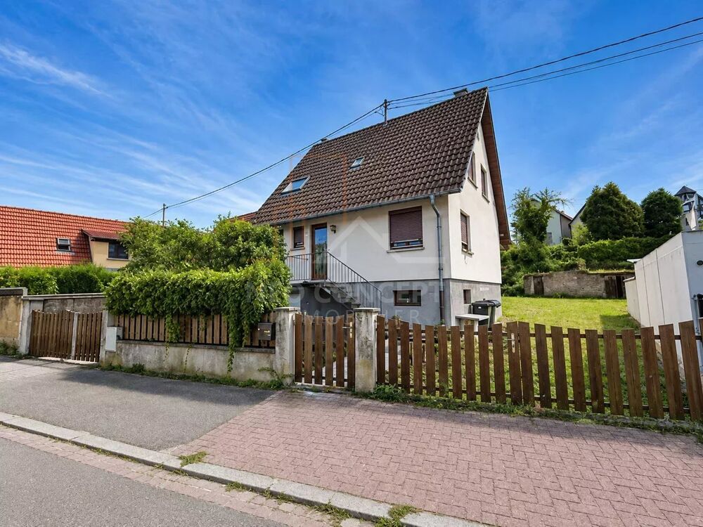 Maison 4 pièces de 99m² sur 8 ares 50