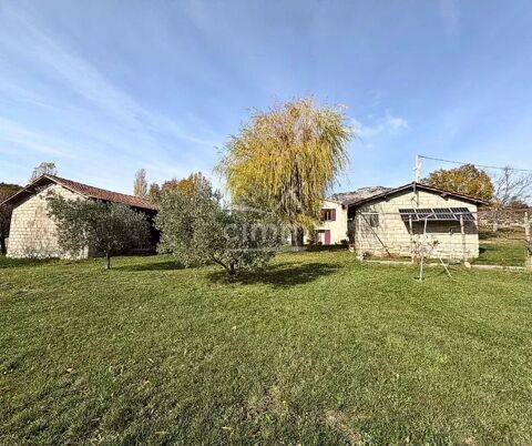   Maison T5 avec dpendances sur 3 285 m Maison - 5 pice(s) - 123 m