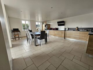  Maison à vendre 5 pièces 275 m²