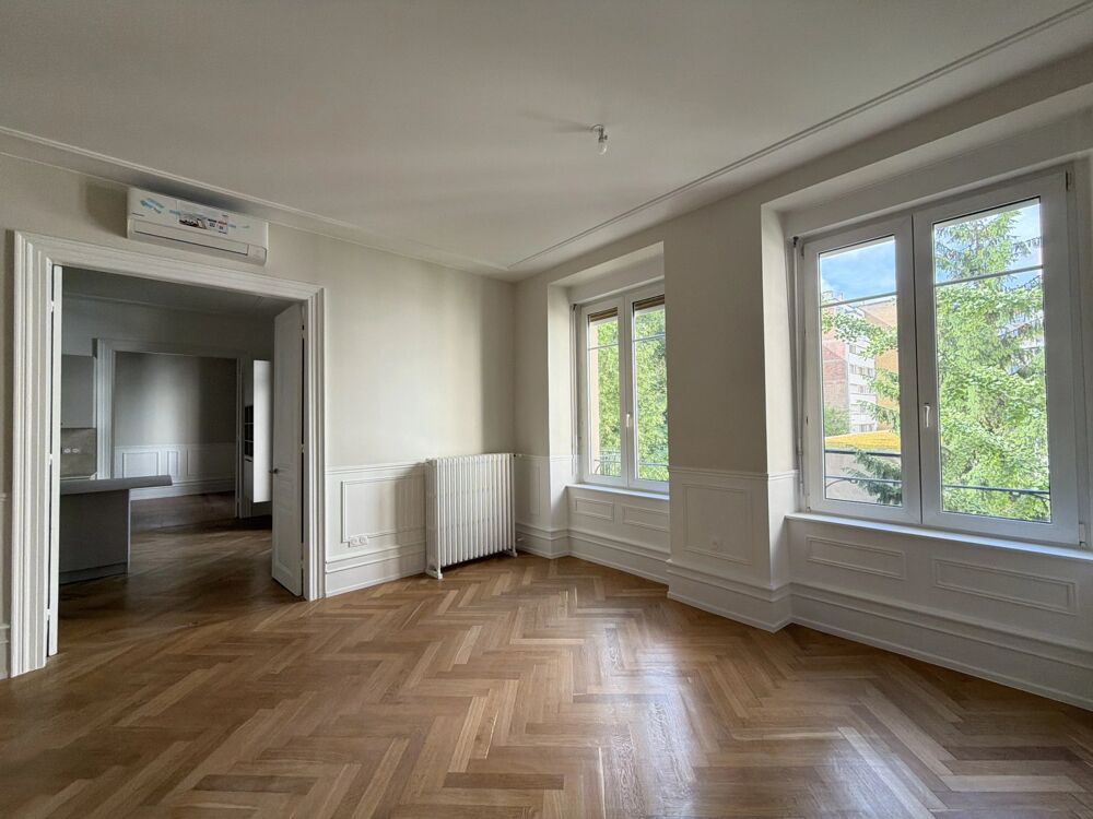Orangerie, appartement 6 pièces de 169 m2 avec terrasse