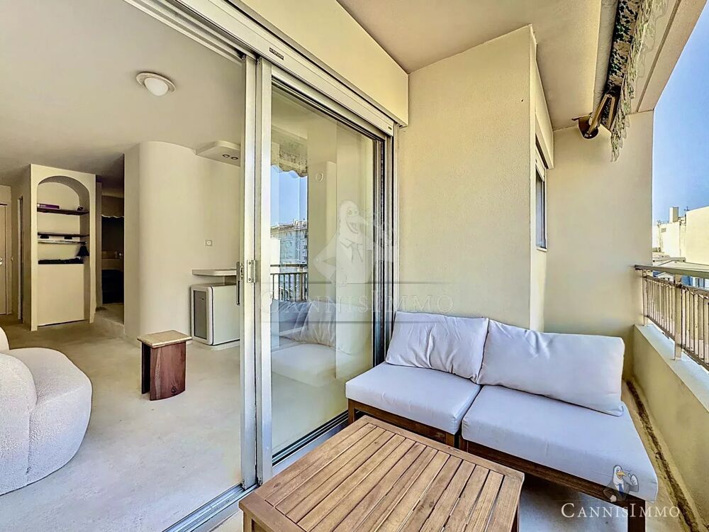 Vente Appartement 2 pièces de 29 m² – Cannes Centre / Rue d'Antibes – Parking Cannes
