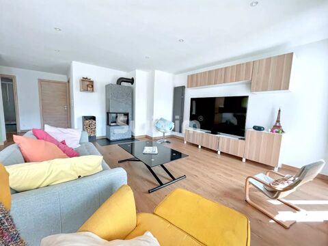   Maison spacieuse � Lamoura :  modernit� assur�e! Maison - 8 pi�ce(s) - 247 m�