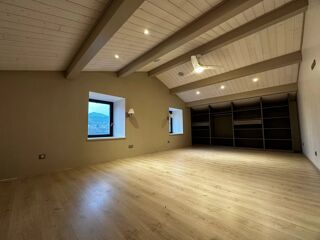  Maison � vendre 8 pi�ces 205 m�