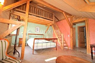  Appartement à vendre 6 pièces 147 m²