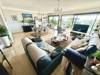 Vente Appartement Cannes Vente vaste 3 pièces vue mer proche centre Cannes