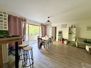  Appartement à louer 2 pièces 56 m²
