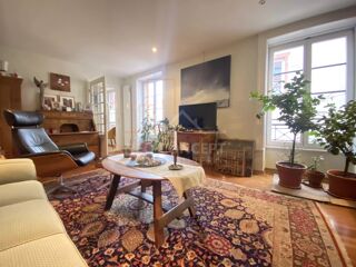  Maison � vendre 9 pi�ces 264 m�