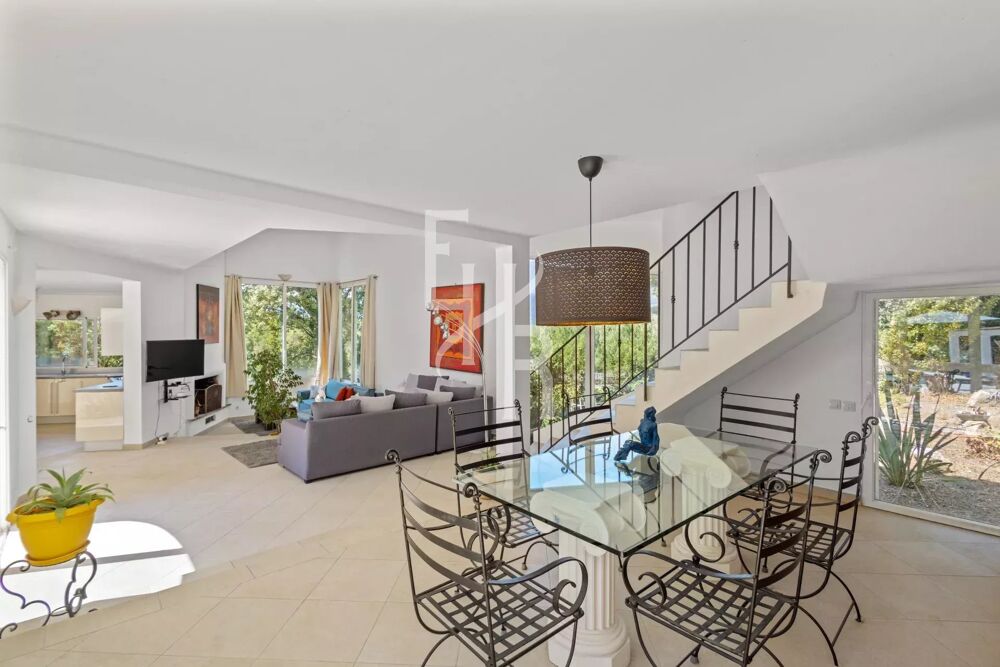 � vendre  Villa Mougins (06250)